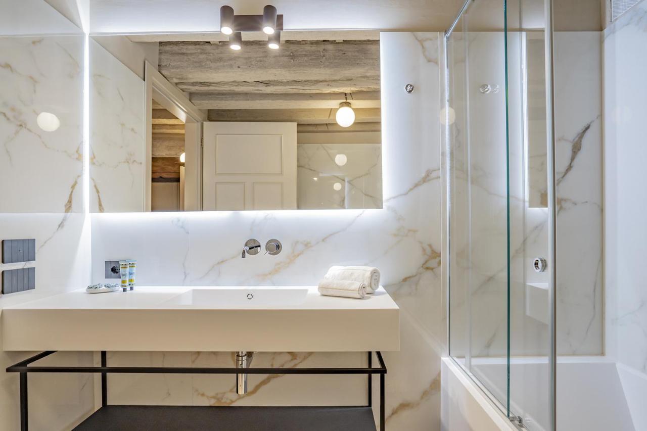 Corte Rubbi 5514 Canal View Apartment *